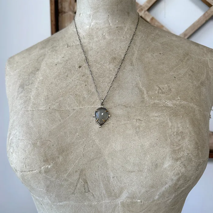Robindira Unsworth Necklaces Elmira Grey Moonstone Necklace
